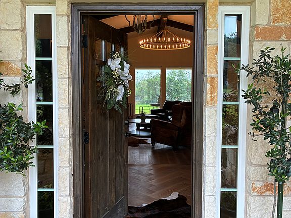 3rd image of 1058 Doves Landing Ct