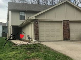 18809 E Lexington Rd, Independence, MO 64058