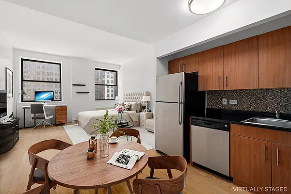 Rented by Douglas Elliman | media 16