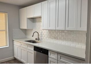 12111 Jutland Rd, Houston, TX 77048