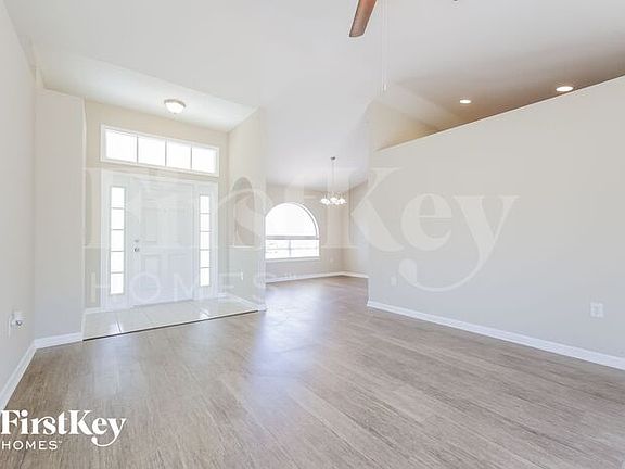 3rd image of 2516 57th St W