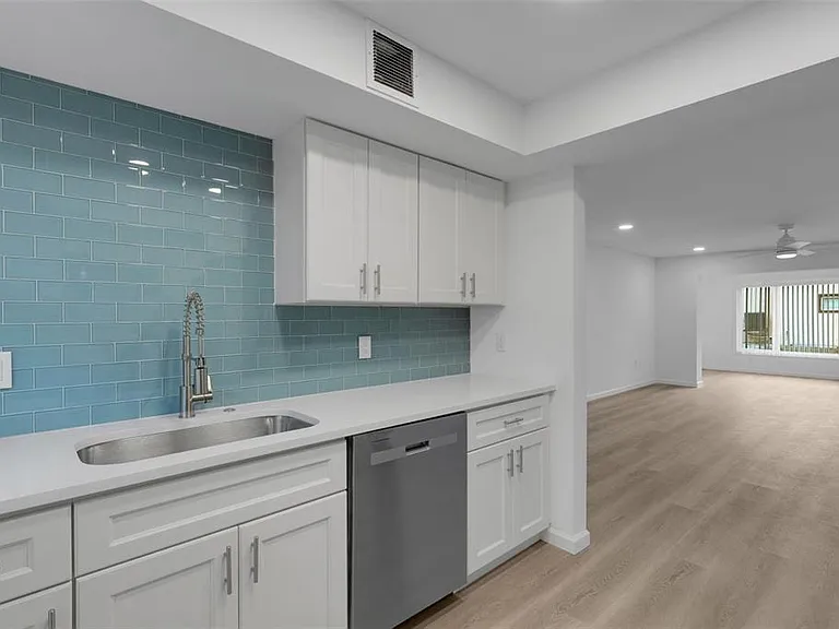 2826 W Rainbow Cir #2818 — Photo 6