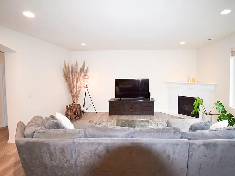 4721 Joppa St SW — Photo 10
