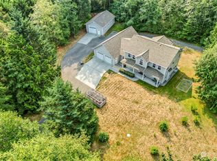 5701 NE Gunderson Rd, Poulsbo, WA 98370