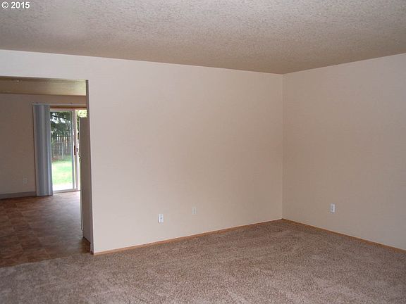 3rd image of 4707 NE 129th Ave