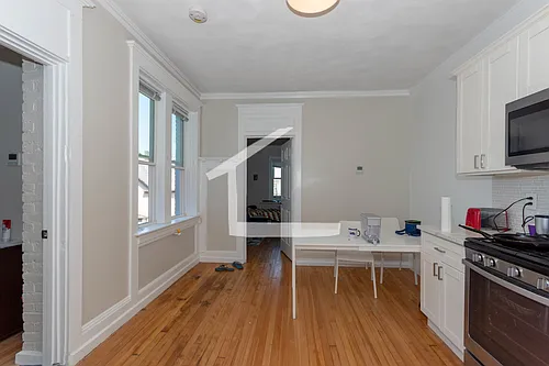 4 Gardner St #10 Photo 1