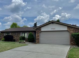 7720 Ridgeside Ln, Fort Wayne, IN 46835