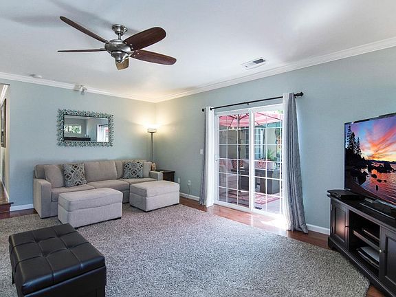 5th image of 193 Coventry Dr