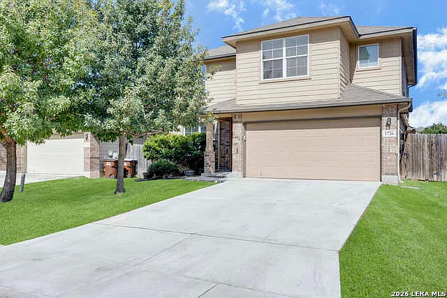 5 bed, 2.5 bath, 2544 sqft, $2,400 — Photo 3