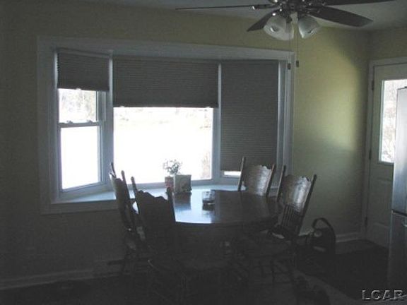 3rd image of 1116 Park St