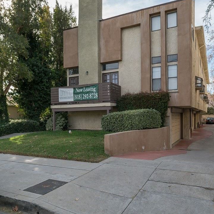 1st image of 8745 Etiwanda Ave APT 05