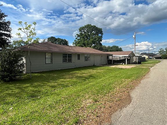 3rd image of 5000 Lawndale Ave