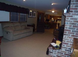 2303 S Cedarbrook Ave, Springfield, MO 65804