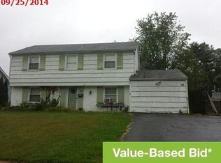 12 Parson Ln, Willingboro, NJ 08046