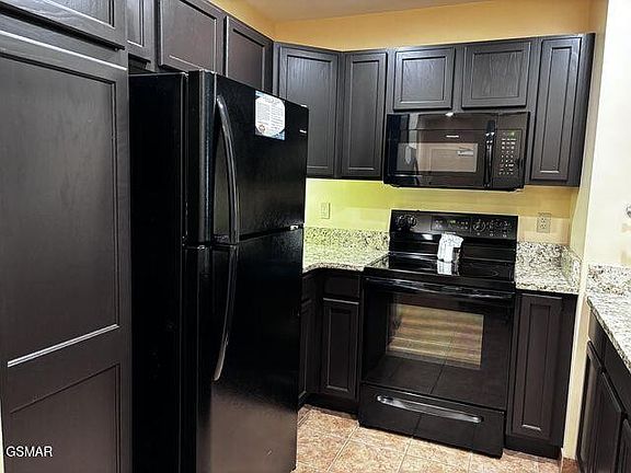2nd image of 225 Collier Dr #1219