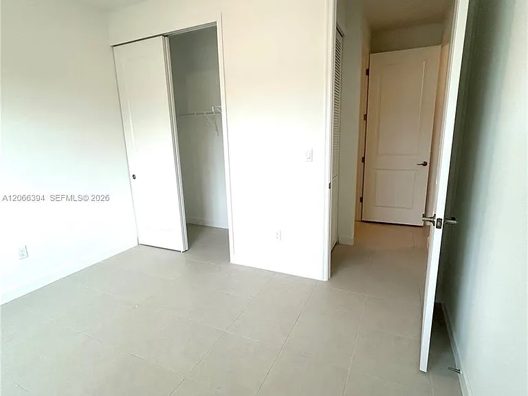 6412 Seabright Ter — Photo 10