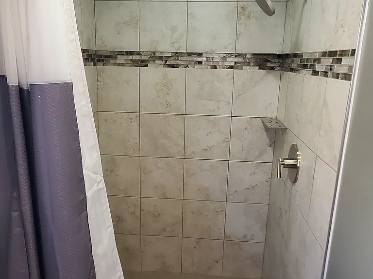 66 Lyon St #1R — Photo 7