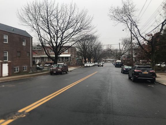 4th image of 1437 Arnow Ave
