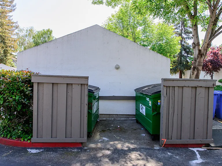 1055 N Capitol Ave #109 — Photo 14