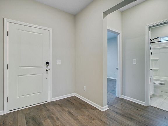 5th image of 436 Richfield Way