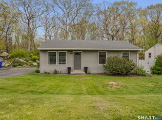 21 Whittle Street, Groton, CT 06355