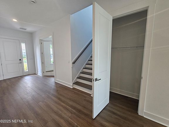 4th image of 280 DALTON MILL Drive