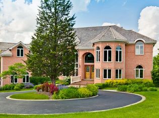 3728 Albert Ln, Long Grove, IL 60047