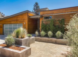 17980 Rose Ct, Monte Sereno, CA 95030