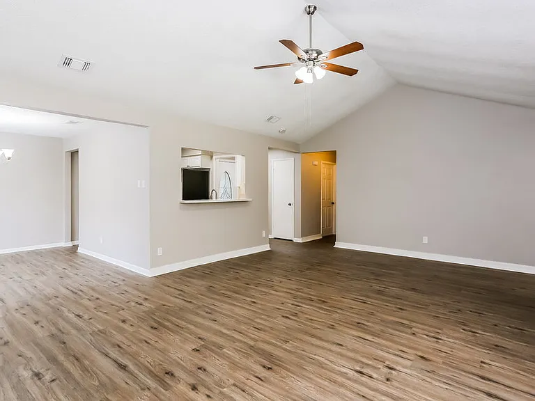 5419 Deer Timbers Trl — Photo 6