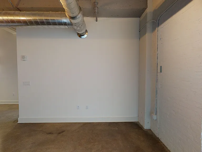 Maxwell Lofts — Photo 72
