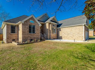 2115 Paris Metz Rd, Chattanooga, TN 37421