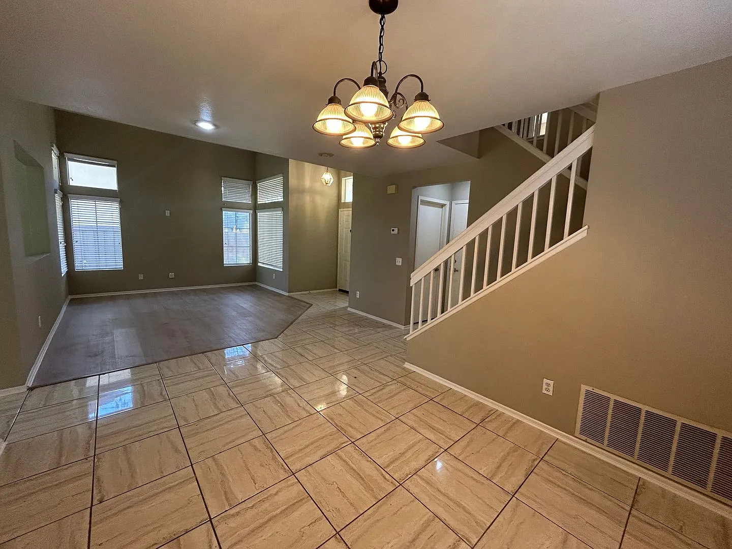 Paloma Del Sol Home — Photo 4