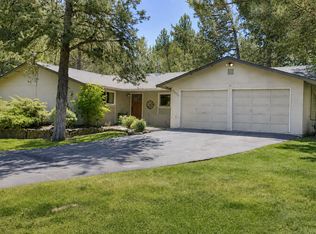 20755 Canterbury Ct, Bend, OR 97702