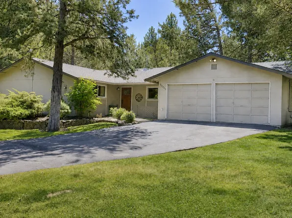 20755 Canterbury Ct, Bend, OR 97702