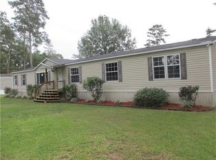 31991 Shelly Dr, Springfield, LA 70462