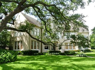 15 Cedar Lawn Dr N, Galveston, TX 77551