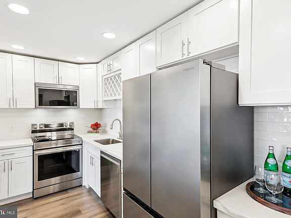 5th image of 6301 Stevenson Ave APT 1108