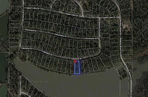 3rd image of 3330 Lakelane Dr