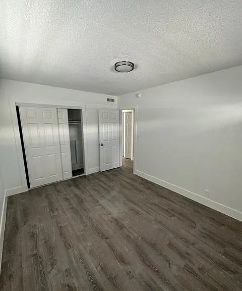 3660 NE 11th Ave #5 — Photo 9