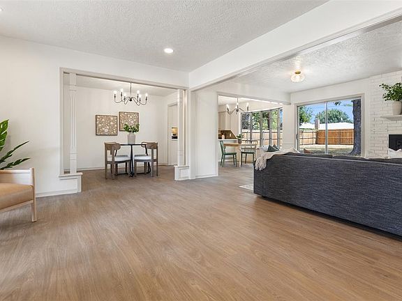 3rd image of 1605 Cinderella Ave