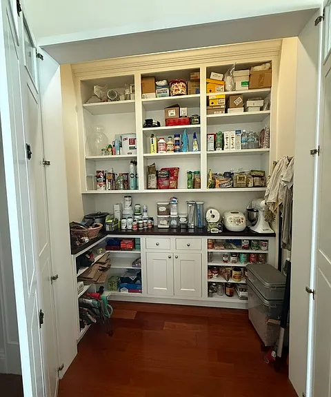 2540 Sacramento St — Photo 11