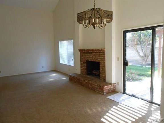 2nd image of 1331 Brookhaven Ave