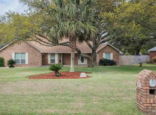 6073 Breckenridge Dr, Milton, FL 32570