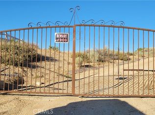 8325 Deer Haven Dr, Pinon Hills, CA 92372