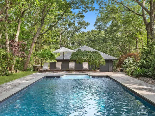 41 Wickatuck Drive, Sag Harbor, NY 11963