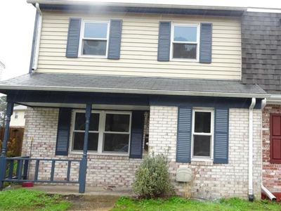 3231 Lakecrest Rd, Virginia Beach, VA, 23452