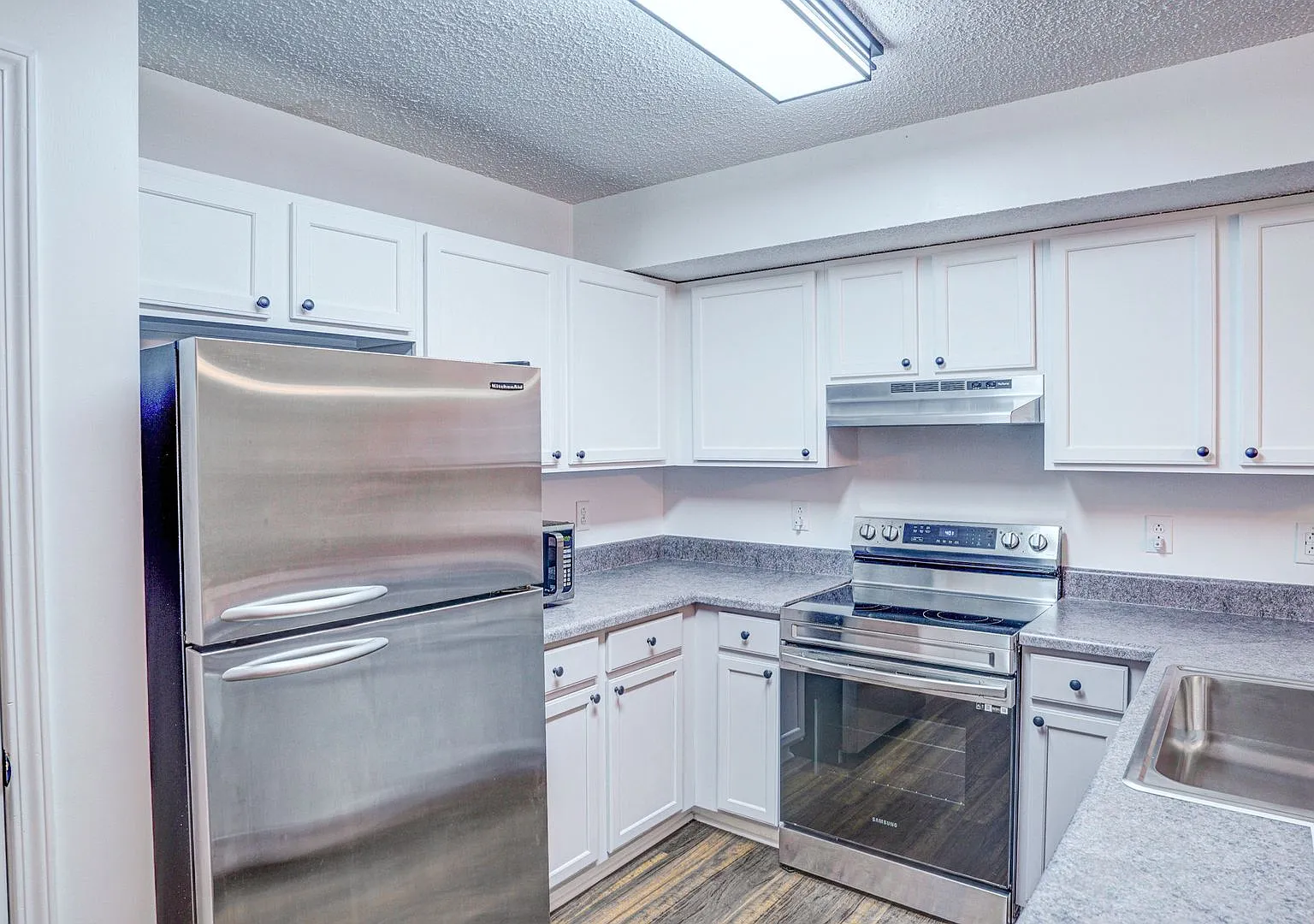 2 Bdrm / 1.5 Bath Townhouse In Johnson City - Near Etsu, Jcmc & Va — Photo 3