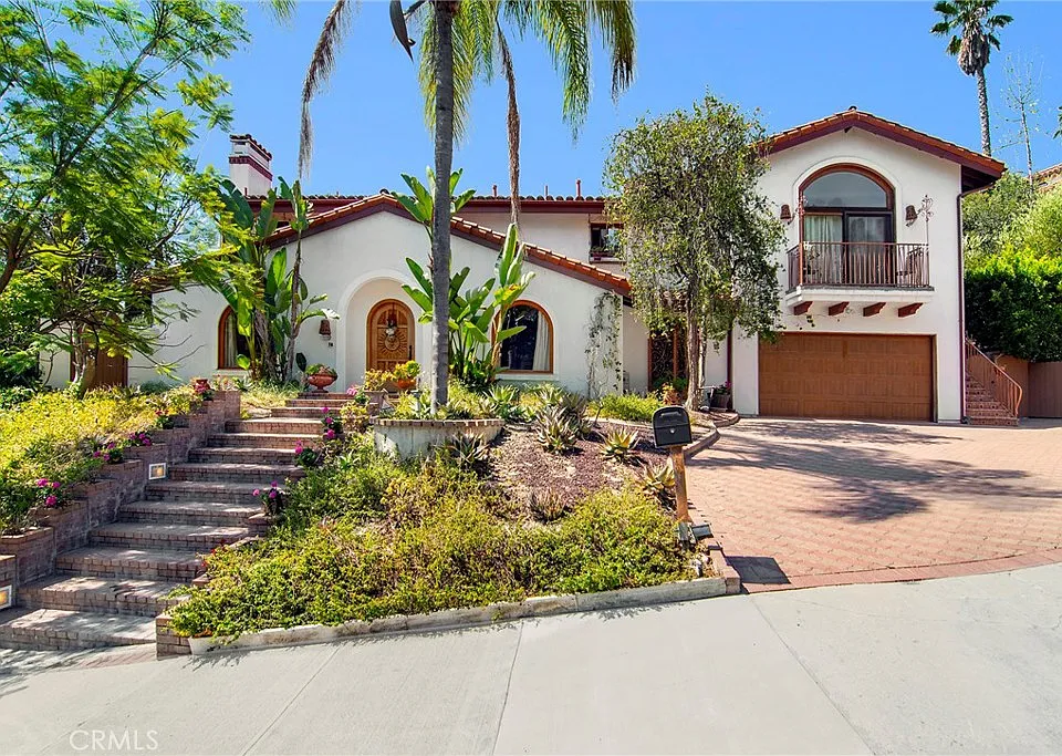 18690 Pasadero Dr