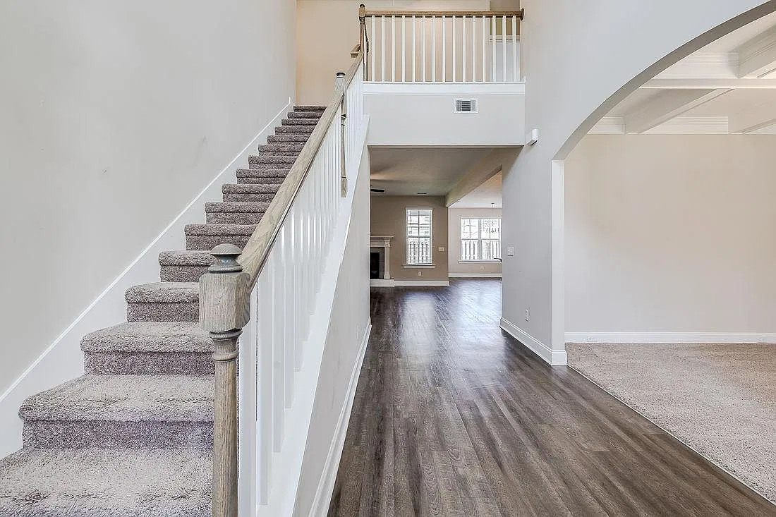 79 Oakmont Dr — Photo 4