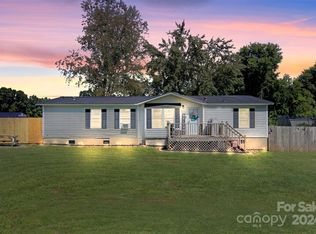 3029 Eli Ln, Hudson, NC 28638